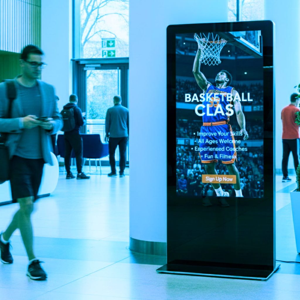 COMPLEXE SPORTIF TOTEM LED HALL ACCEUIL