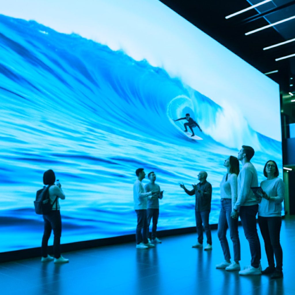 GRAND ECRAN LED SURFEUR VAGUE